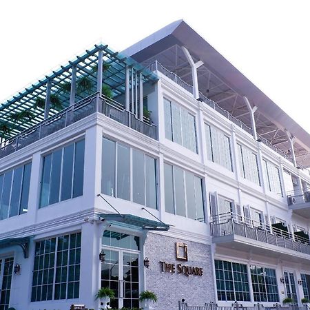 The Square 101 Hotell Bangkok Exteriör bild