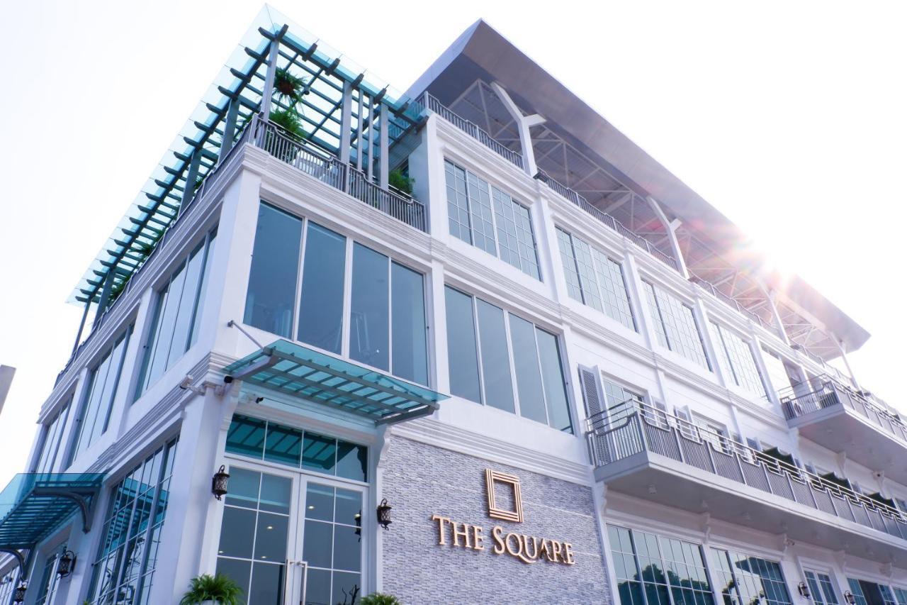 The Square 101 Hotell Bangkok Exteriör bild